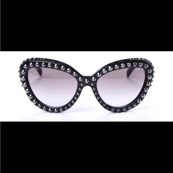 NEW VINTAGE PRADA SPR 31Q BLACK ACETATE SUNGLASSES MADE IN ITALY 57/19/140 - Picture 2 of 7